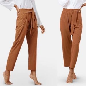 Aday Easy Day Pants sz small in Almond tan